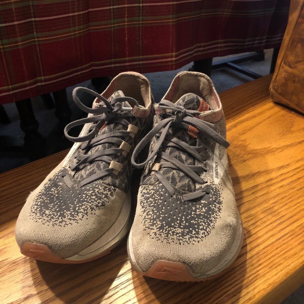 Brooks Bedlam Running Sneakers